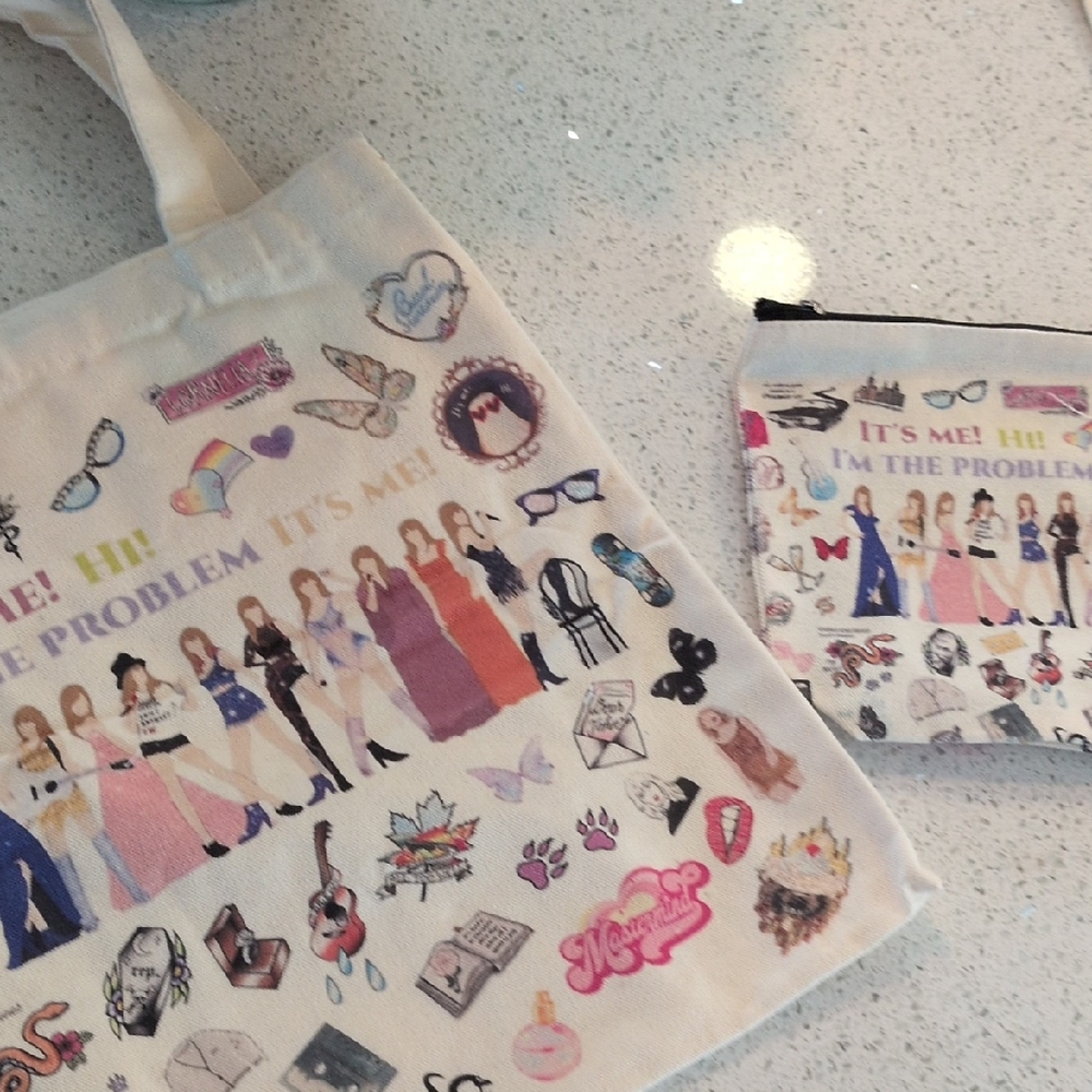 TAYLOR SWIFT Stylish Cream Tote Bag with Graphic Design with Small Makeup Bag